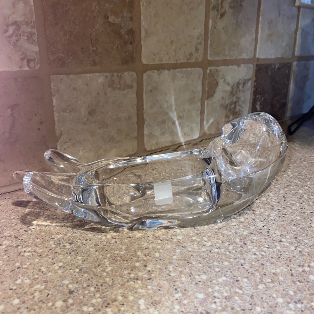 Sasaki Crystal Otter Vintage Crystal Dish